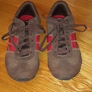 American Eagle Sneakers Brown and Red size 7.5